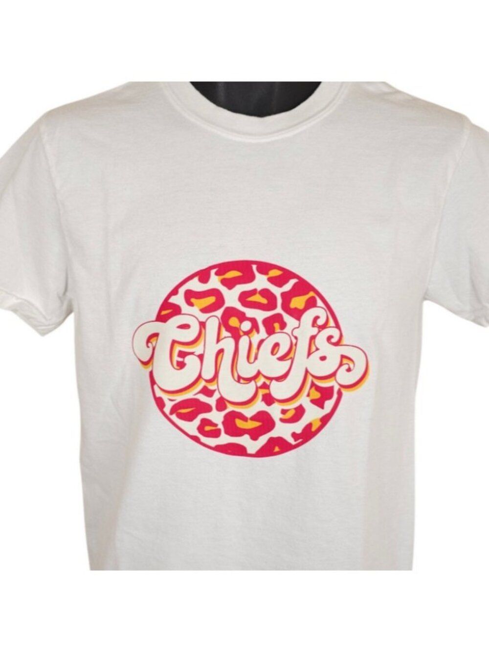 Kansas City Chiefs T Shirt Mens Size Small White NFL Football Leopard Print